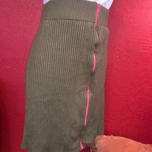 NICKI MINAJ Knee length Skirt